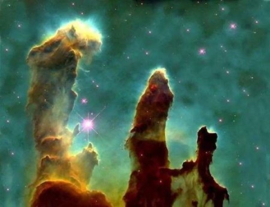 哈氏天体闻名全球 宇宙独一无二绝美星系