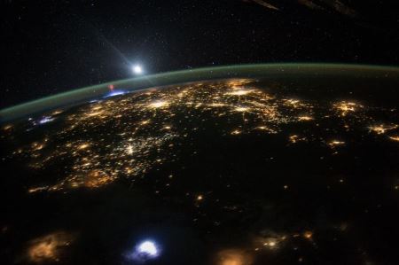 夜空绝美天象！木星合月登场，肉眼就能看见