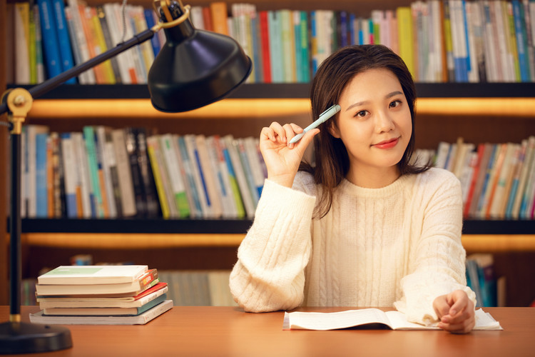 成都国防军事学校(成都国防科技大学)