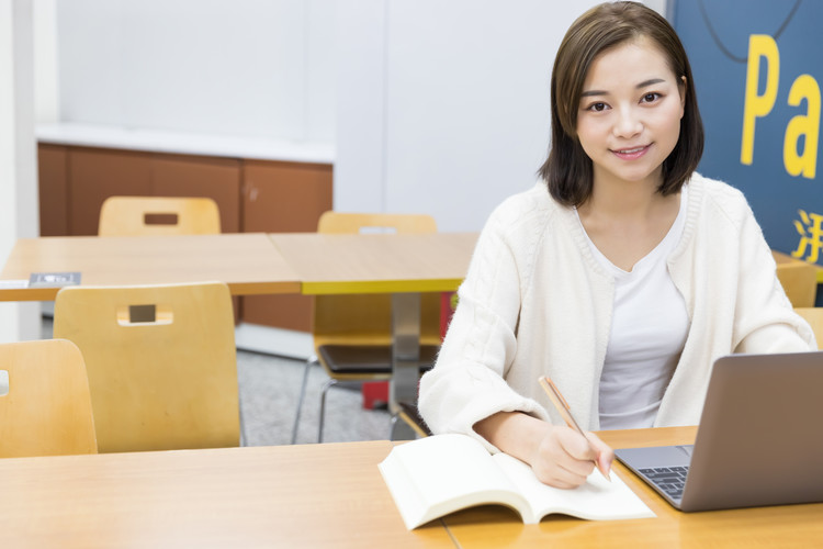 四川护理职业学院咋样知乎