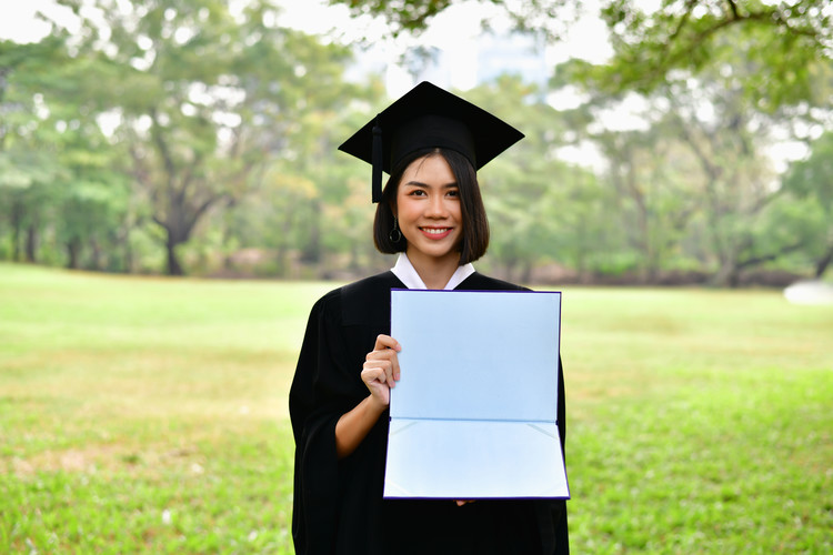 现代新共方学校25年招生信息