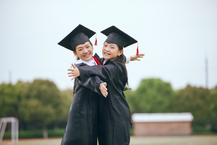 闸北学区中心学校重视艺体教育吗？