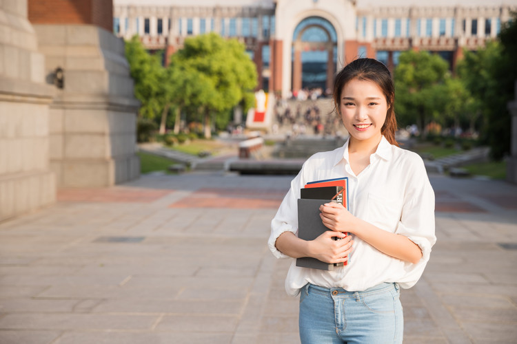 潮汕职业技术学院环境怎么样，潮汕职业技术学校宿舍