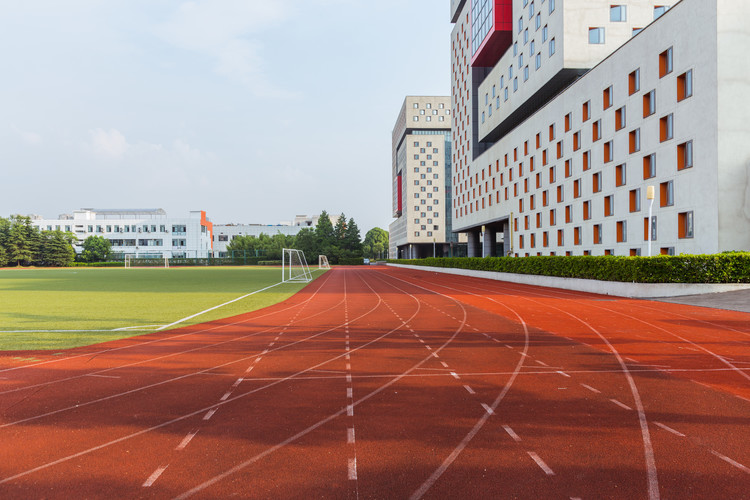 莘县第二中学南校区环境怎么样，莘县第二中学占地面积