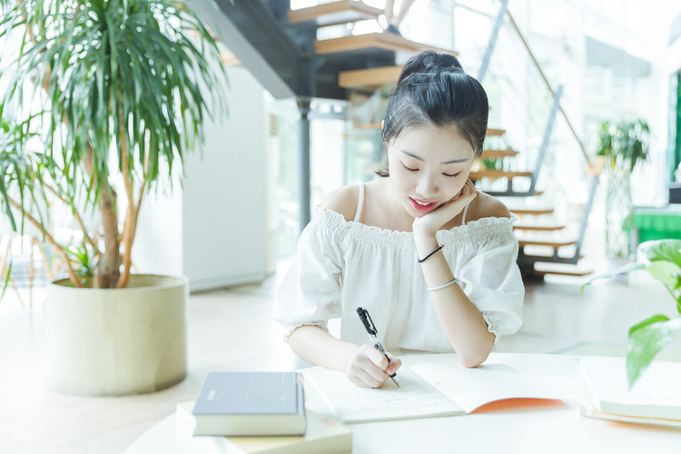 雁江区职高技术学院学费_雁江区职高技术学院学费多少