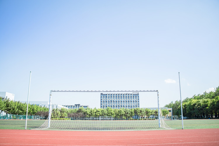 新密市第三高级中学学校介绍，新密市三高学校