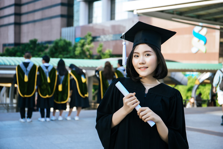 平湖市城关中学老师教得好吗？