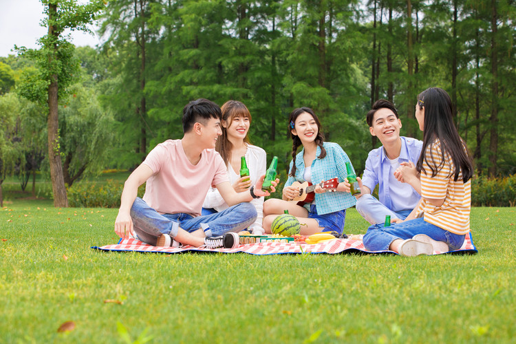 武侯区公办幼儿师范职高学