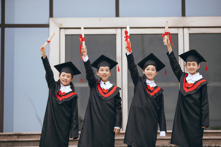 德阳高中期中转学职高，德阳转学需要什么手续