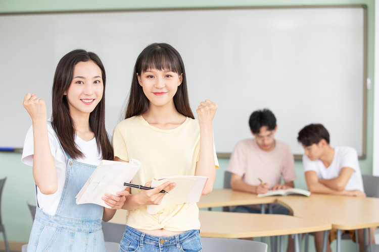 新胜中学食堂伙食好不好