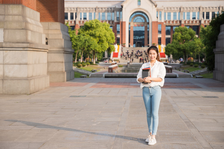 现代职工学校