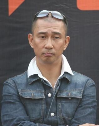 中井贵一