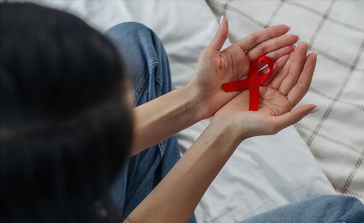 你真以为艾滋病离你的生活很远吗？