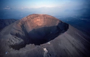 世界十大超级火山排名，每个都能毁灭世界