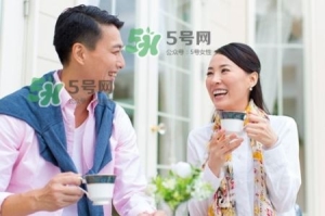 老公出轨一定要离婚吗？如何挽救婚姻危机？