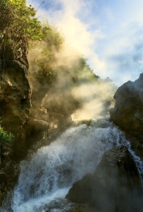 腾冲火山热海适合何时去 用镜头向世界问好8