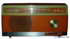 熊猫牌老收音机价位 国产古董级晶体管收音机(7)