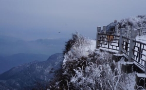 12月份适合去哪里旅游 冬季12月份国内外旅游景点推荐