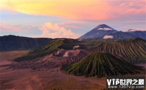 世界上体积最大的火山 夏威夷冒纳罗亚火山（最大火山）