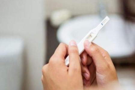排卵期会不会出血 排卵期出血影响怀孕吗