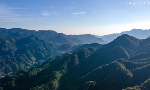 大别山主峰白马尖景区游玩