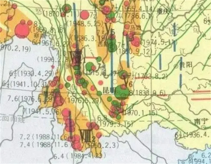 云南保山突发地震 震前曾现巨型怪云 猴子迁徙 真是地震前兆