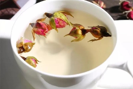 玫瑰花茶泡多久可以喝 玫瑰花茶泡几朵为好