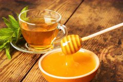 蜂蜜可以治疗便秘吗？ 蜂蜜可以治疗咳嗽吗？