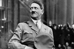 希特勒真的跑到了北极的地下基地 一直到去世吗？