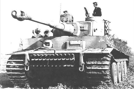 二战德国的装甲之王是谁?波卡基村战役一人击败17坦克
