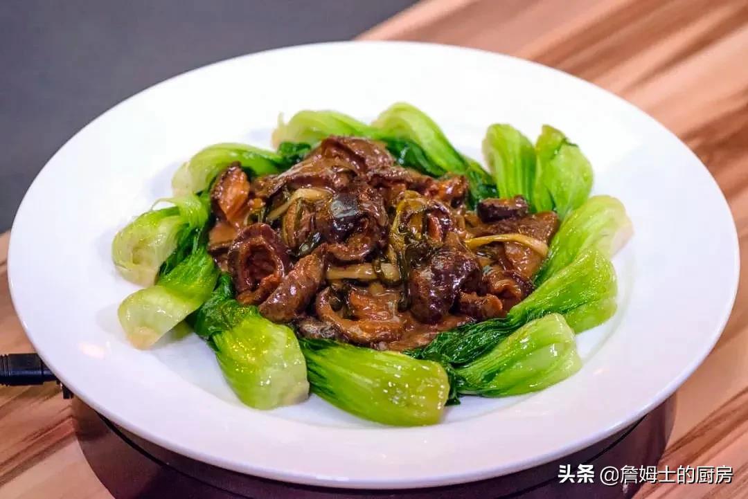 全国最诱人的15种过年美食，你的家乡上榜了没？