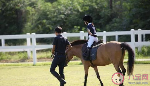 孩子学骑马有什么好处 为什么要学骑马