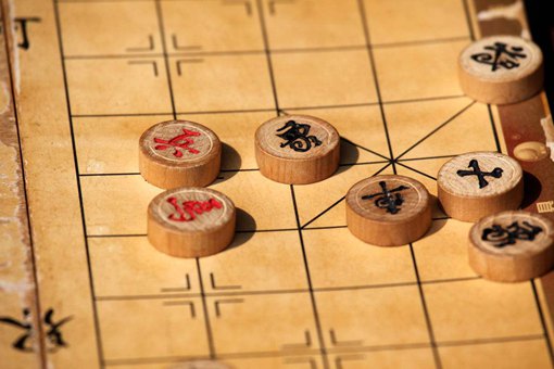 象棋将帅为何不能见面?背后有什么原因?